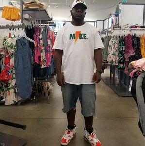 Meet your Posher, Reginald